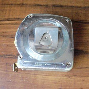 Vintage Stanley tape measure 25' USA (#EV1068)